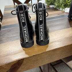 Michael Kors Boots 