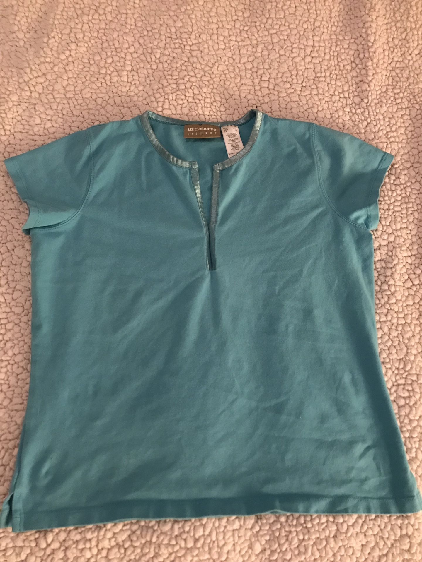 Liz Claiborne Lizwear bright blue shirt (Small)