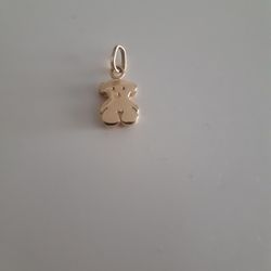AUTHENTIC 18K GOLD TOUS BEAR PENDANT, 2GR WEIGHT 
