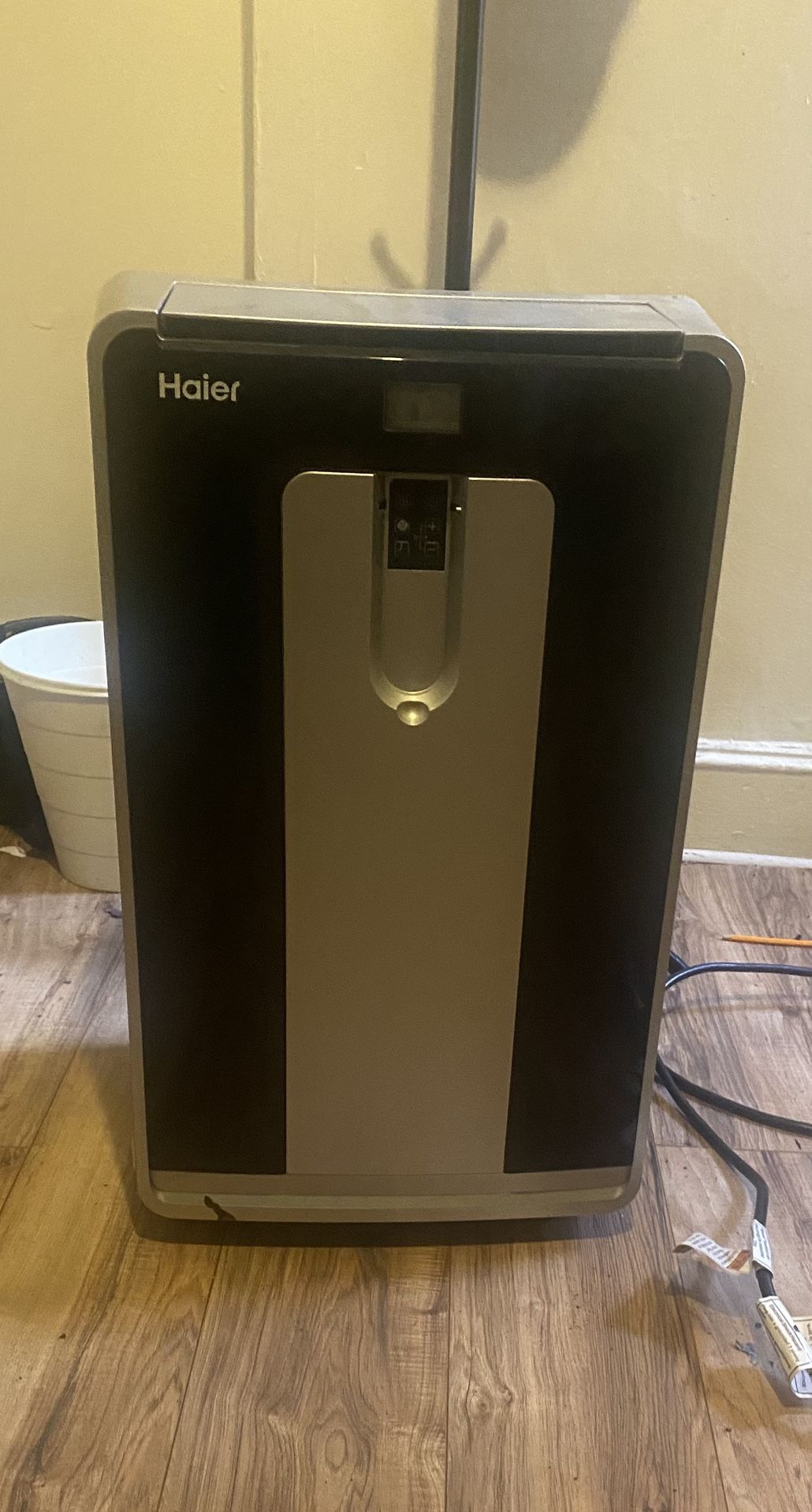 14,000 btu Portable Air Conditioner
