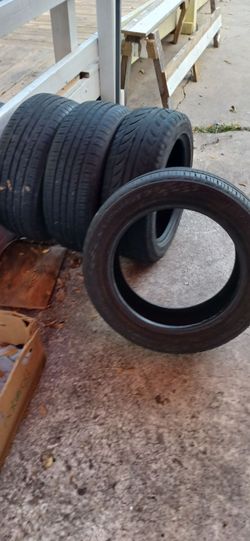 15in tires https://offerup.com/redirect/?o=MTg1LlNT.R15 1 and the other 3 are LIONHART https://offerup.com/redirect/?o=MTg1LlNT R15