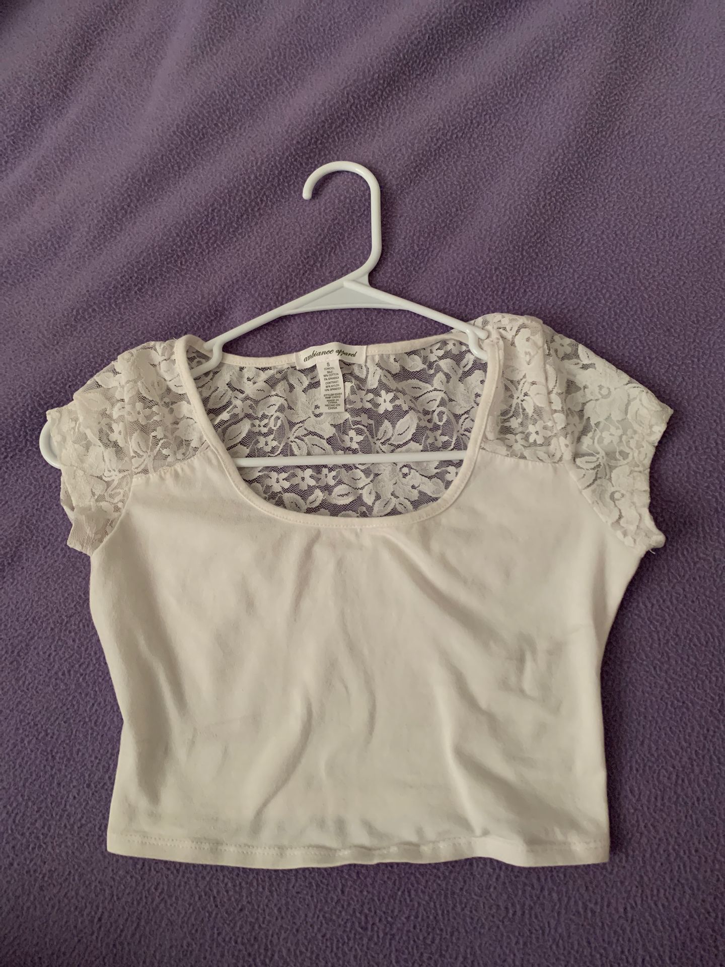 basic white t crop top✨