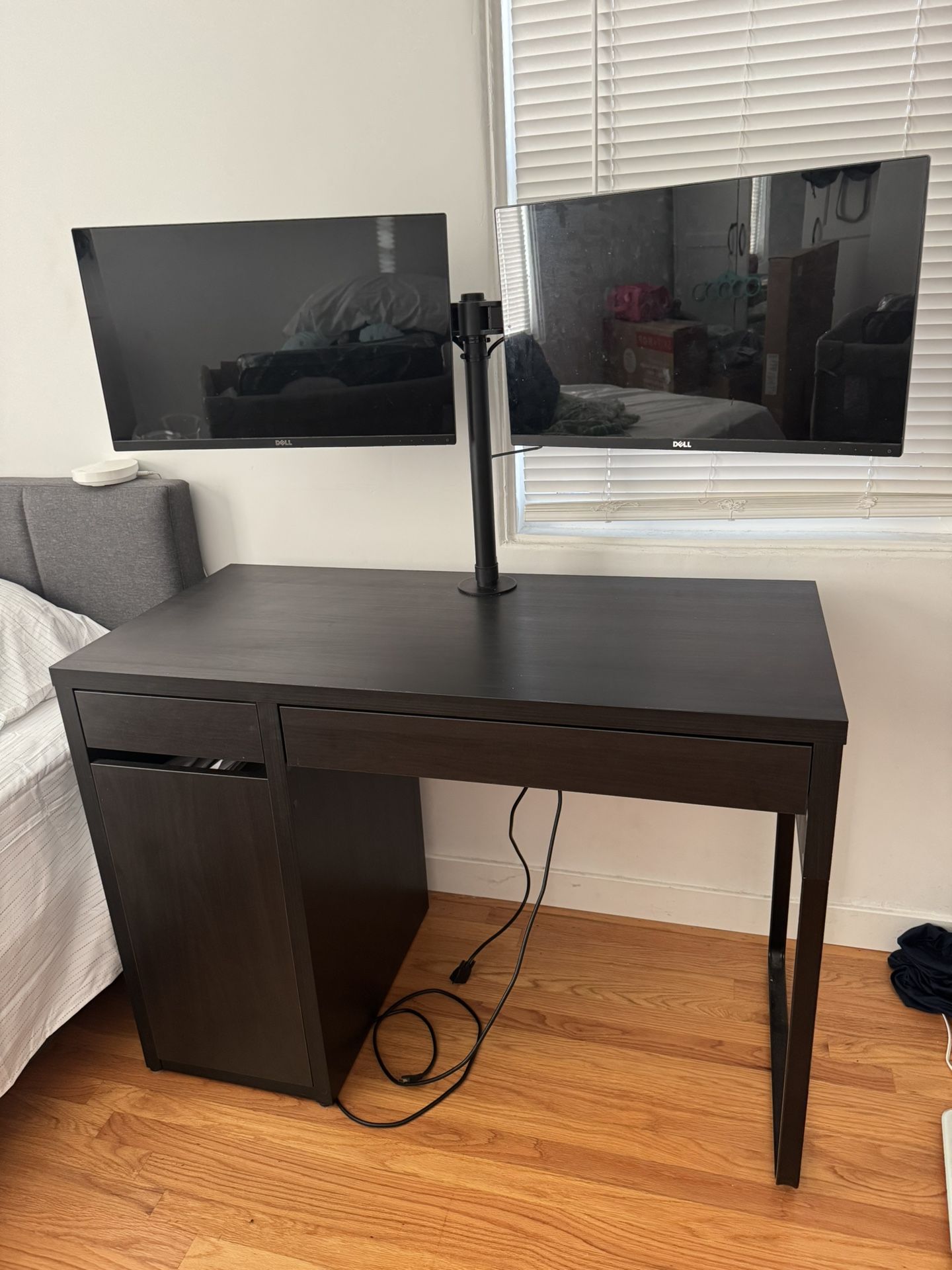 IKEA Micke Desk With Dual Mount And 22” Dell Monitors