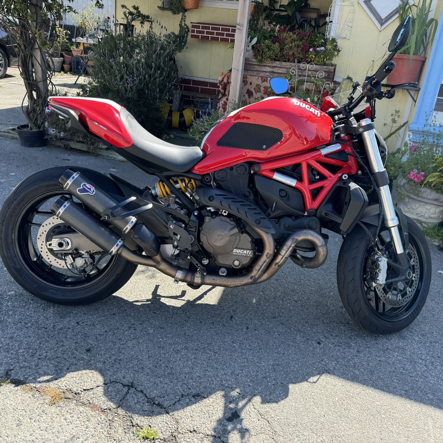 Ducati Monster 821