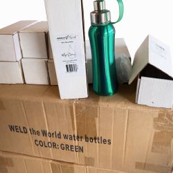 70 NEW Water Bottles – Stainless Steel – Great for Gifts/Business