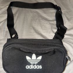 Adidas cross body bag/fanny pack