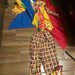 Halloween Clown Outfit