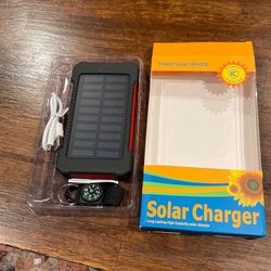 Everybody needs one of these on their survival kit Super awesome With the Red trim It also Has An Emergency flashlight it also flashes 20,000 mAH