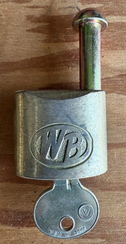 Wilson Bohannon Pin Padlock New With Key