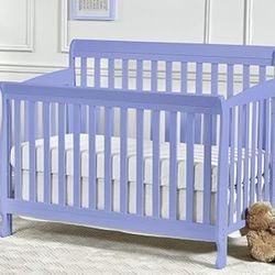 Great Condition Purple Convertible Crib  / Toddler Bed For Sale