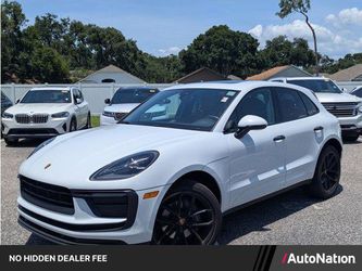 2022 Porsche Macan