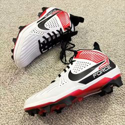 Nike Force Savage Pro 3 football cleats