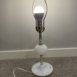 Vintage White Milk Glass Hobnail Table Lamp