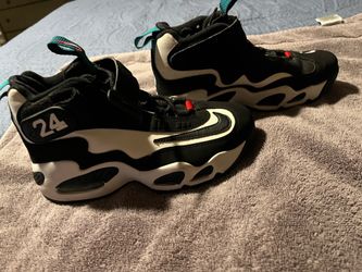 Nike Ken Griffey's