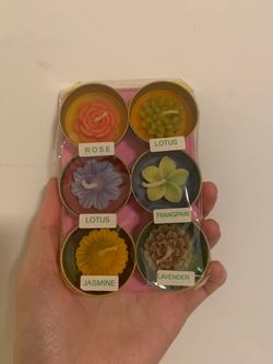 Set of 6 floral scented light candles