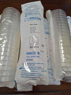 NEW Falcon Petri Dishes 100 X 15 mm