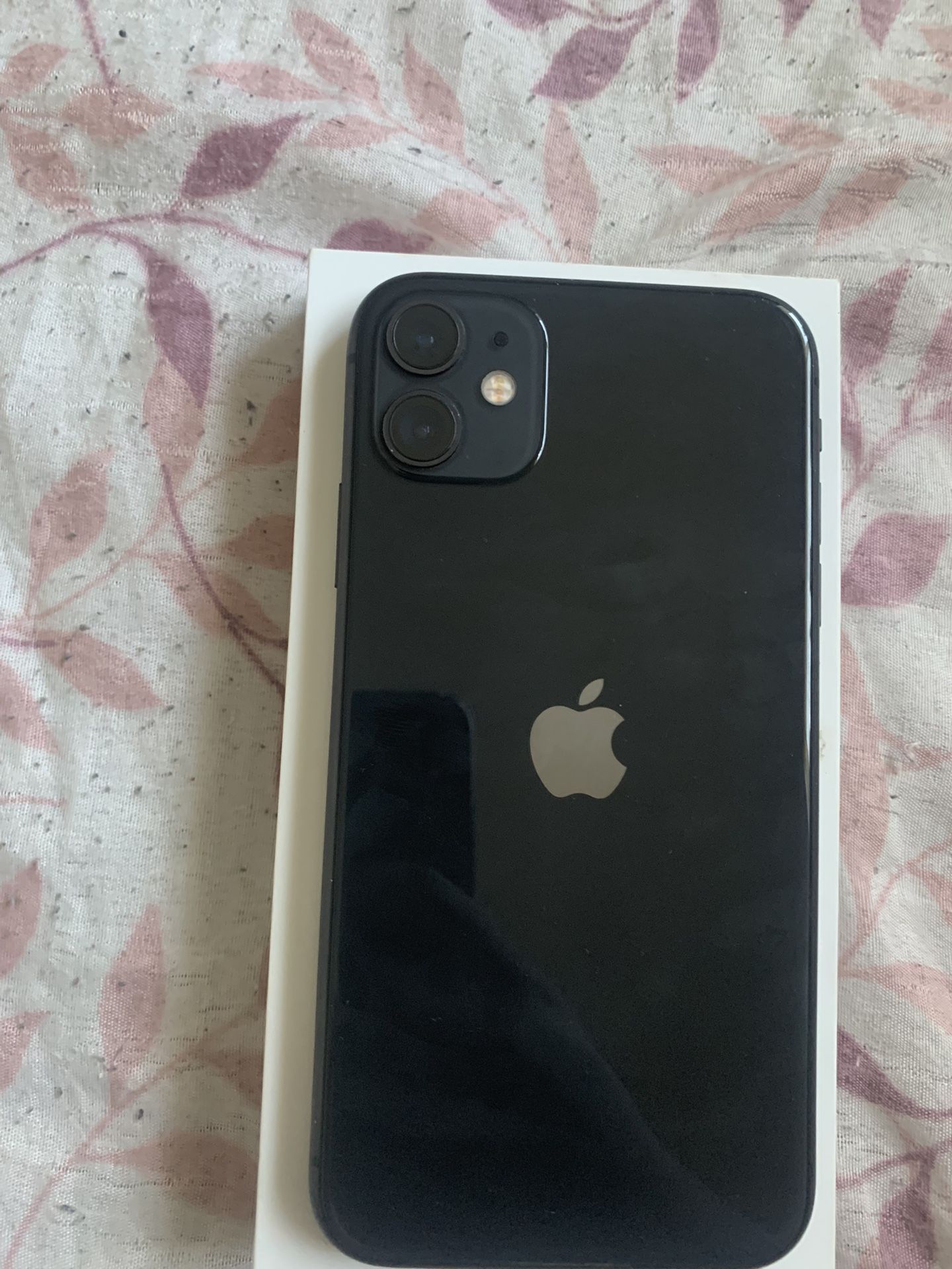 iPhone 11