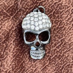Crystal Skull Charm 1”