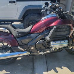 2014 Honda Goldwing VALKYRIE 