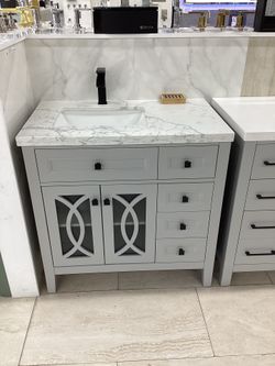 36” Bathroom Vanity Cabinet New Solid Wood Fully Assembled Softclose Drawers Doors Quartz Top Sink Attached Ready For Pick Up Today