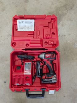 Milwaukee 1/4 impact driver
