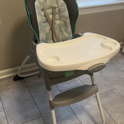 3 In 1 High Chair Also Comes With Booster Seat