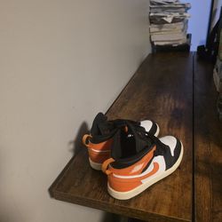 Black & orange Boys 2 buiy jordan sneakers