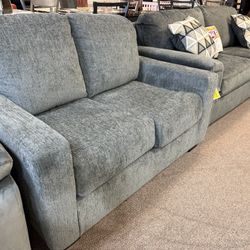Love Seat Sleper Twin 