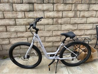 2024 Specialized Roll
