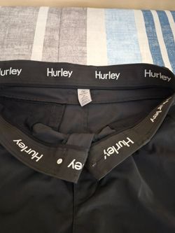 Black dress casual Hurley size 32 pants