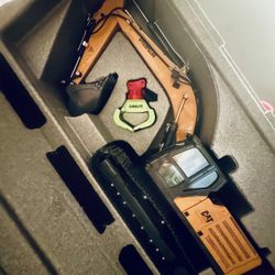 Kabolite K961-100S 1/18 RTC RC Hydraulic Digger Costume Caterpillar ST8 Radio