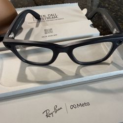 Ray-Ban Wayfarer Meta Smart Glasses (Gen 1)