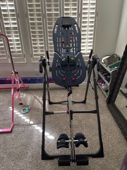 Inversion table