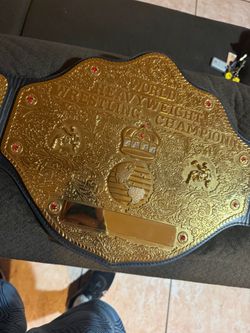 World heavyweight wrestling champion belt