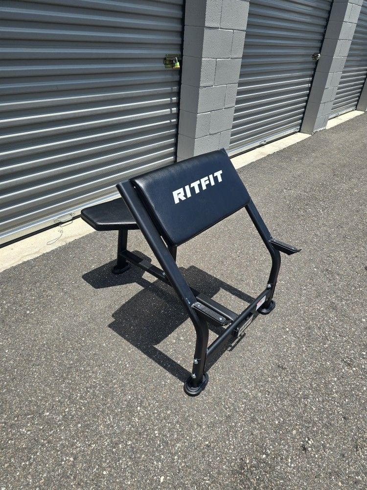 Weight Preacher Curl Bench