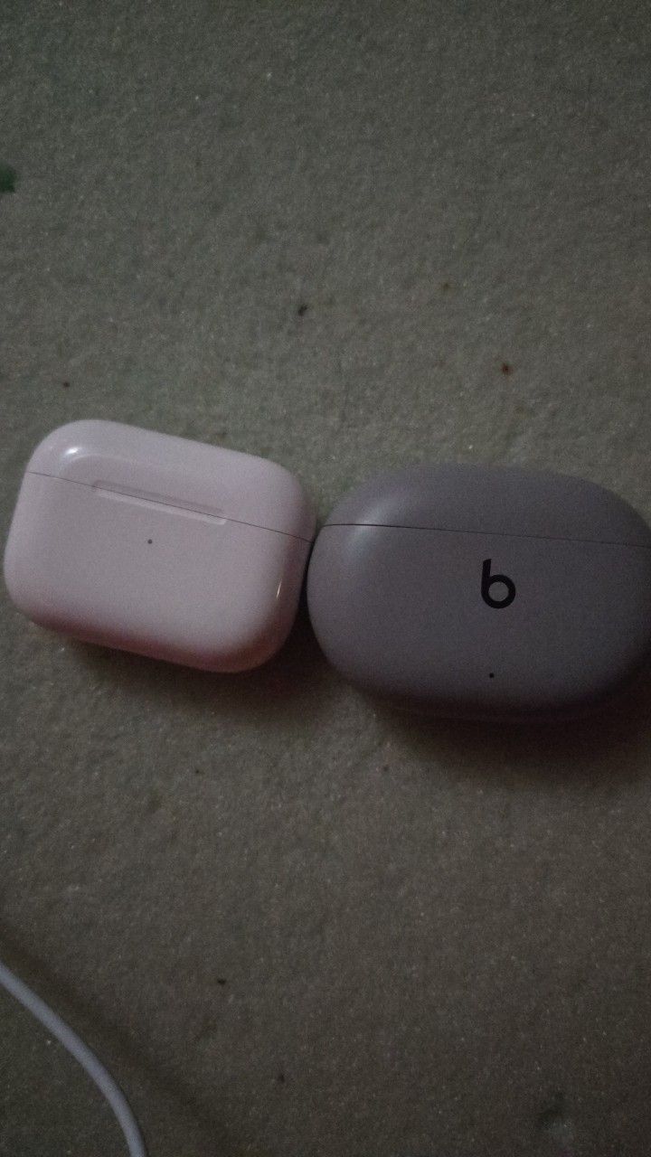 Beats And Airpods