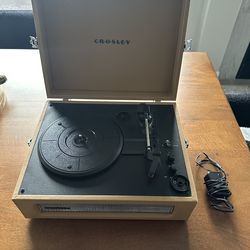Crosley Retro Vinyl Record Player