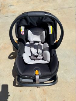 Infant car seat