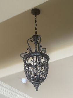 Chandelier - Iron - Open - Spanish - rustic