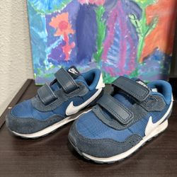 Nike Toddler Shoe Size 7c