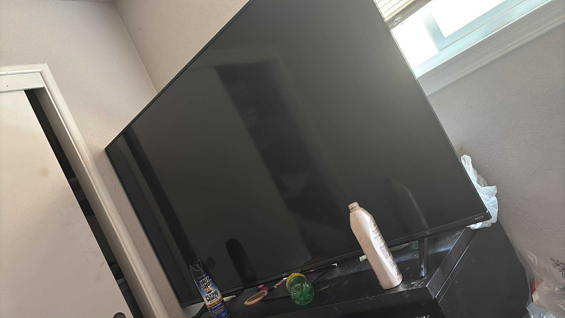 65 In TCL Tv