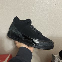 DS 2025 Jordan Black Cat 3s size 11.5