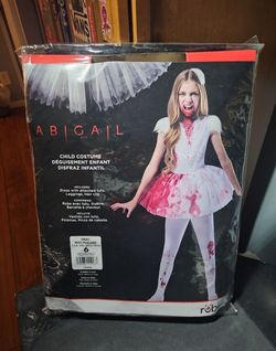 3 Girls Halloween Costume 🎃