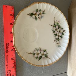 Vintage Hammersley Bone China Tea Saucer: White Trillium, Royal Windsor