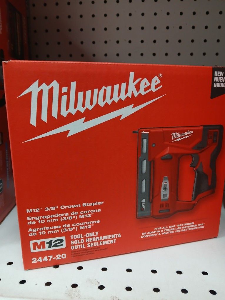 Milwaukee new 3/8" Crown Stapler M12