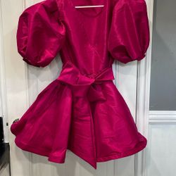 Beautiful Dress Estafeta 