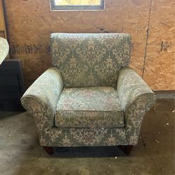 2 Chairs W/ Ottoman