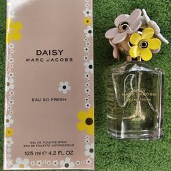 Marc Jacobs Daisy Eau So Fresh 4.2oz $75
