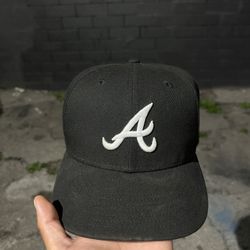 New Era X Atlanta Braves Fitted Hat (7 3/8)