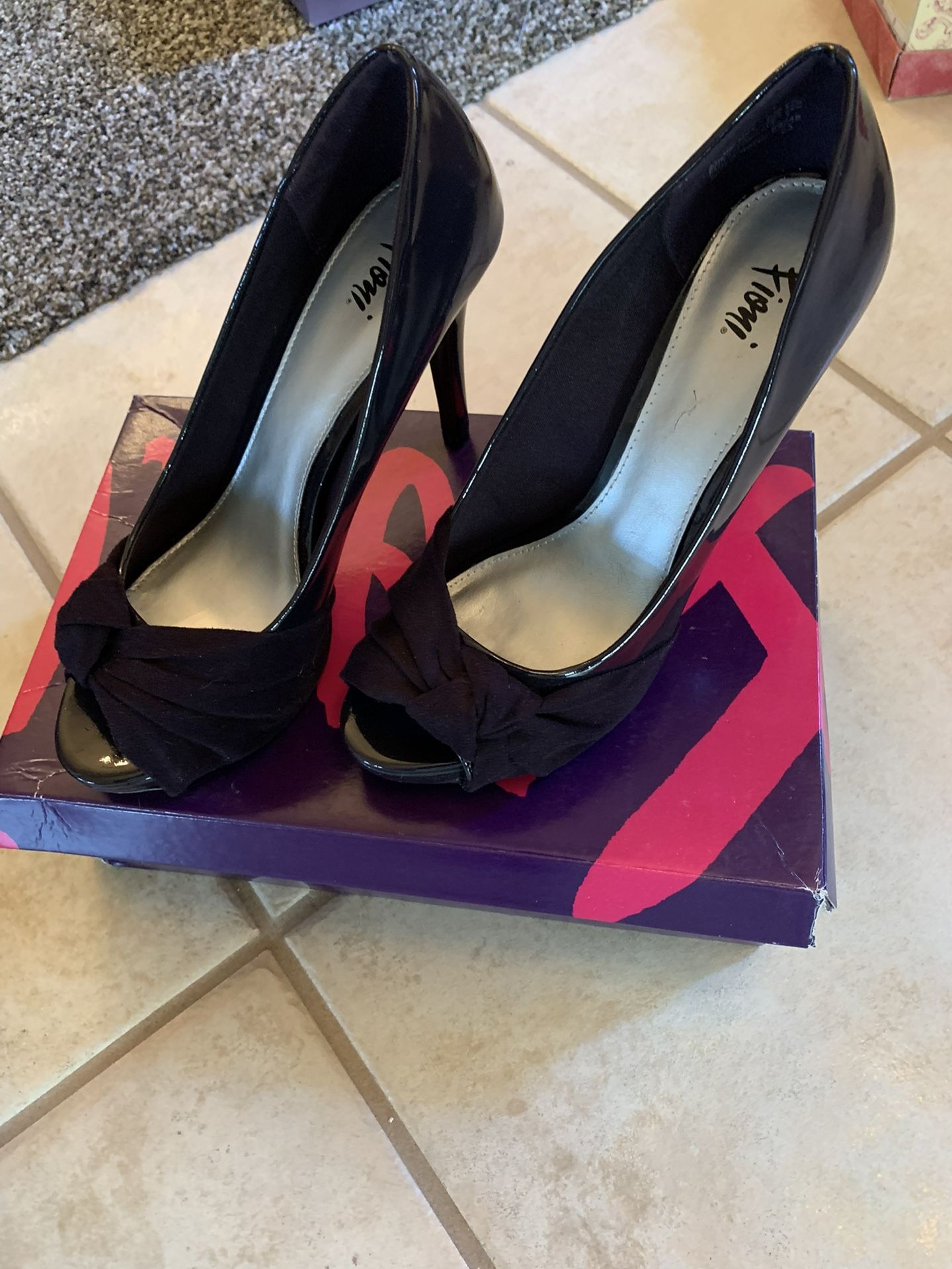Never Worn Womens Shoes